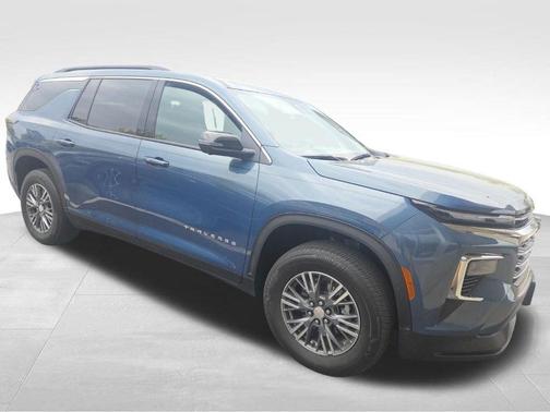 Blue 2024 Chevrolet Traverse LT