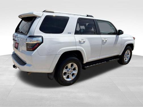 White 2019 Toyota 4Runner SR5 Premium