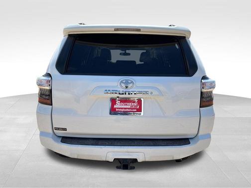 White 2019 Toyota 4Runner SR5 Premium