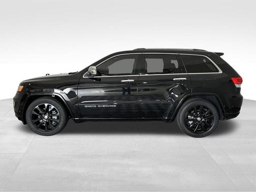 Black 2021 Jeep Grand Cherokee Overland