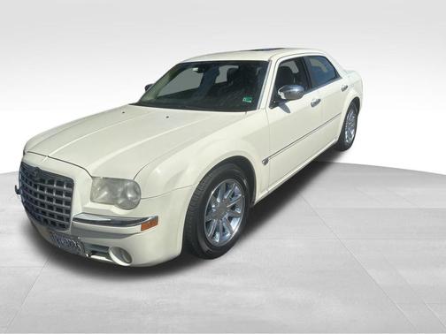 2006 Chrysler 300C Base