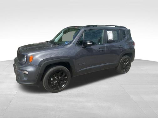Gray 2023 Jeep Renegade Altitude