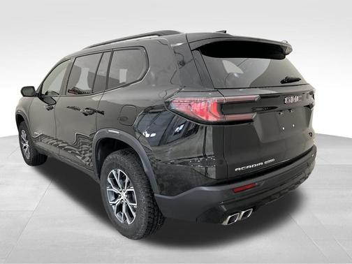 Black 2024 GMC Acadia AT4
