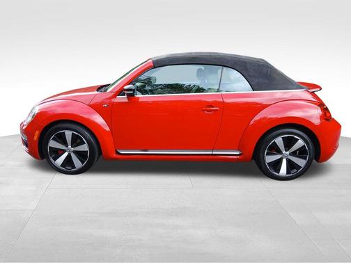 2014 Volkswagen Beetle 2.0T R-Line