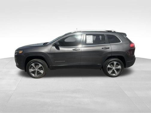 Gray 2019 Jeep Cherokee Limited