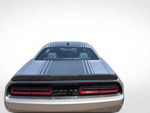 Silver 2016 Dodge Challenger R/T