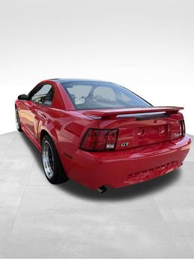 Maroon 2004 Ford Mustang GT