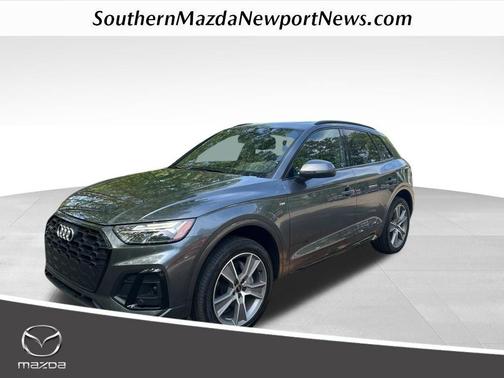 Daytona Gray Pearl Effect 2025 Audi Q5 45 S line quattro Premium