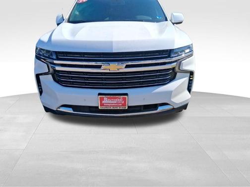 White 2024 Chevrolet Suburban LT