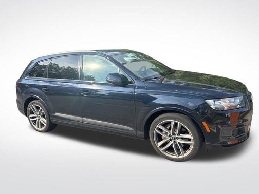 Ink Blue Metallic 2017 Audi Q7 3.0T Prestige