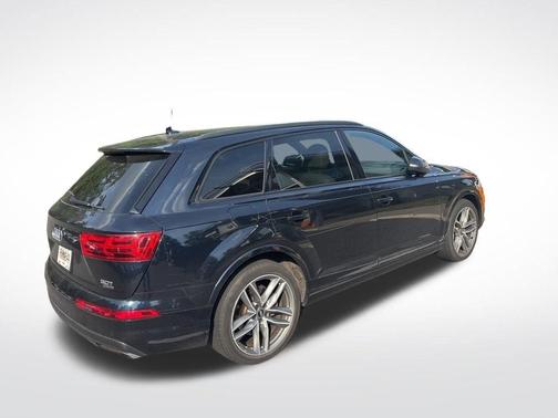 Ink Blue Metallic 2017 Audi Q7 3.0T Prestige