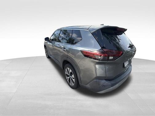 Gray 2021 Nissan Rogue SV