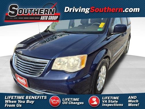 2013 Chrysler Town & Country Touring