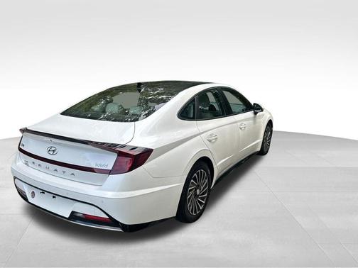 White 2021 Hyundai SONATA Hybrid Limited
