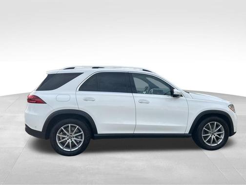Silver 2024 Mercedes-Benz GLE 450 Plug-In Hybrid Base 4MATIC