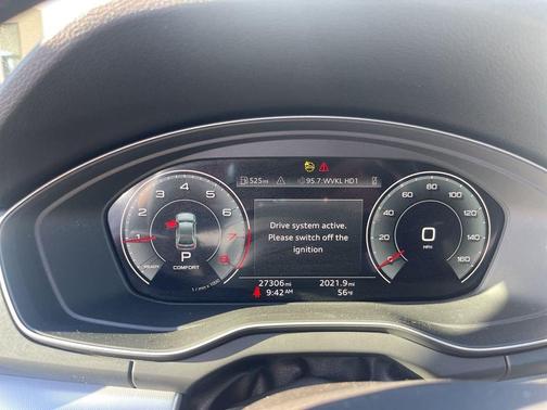 2025 Audi Q5 45 S line quattro Premium