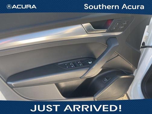 2025 Audi Q5 45 S line quattro Premium