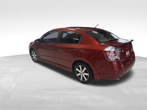 Lava Red 2011 Nissan Sentra 2.0 SR