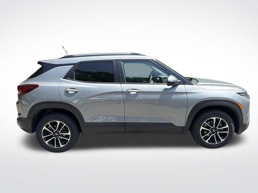 Gray 2025 Chevrolet Trailblazer LT