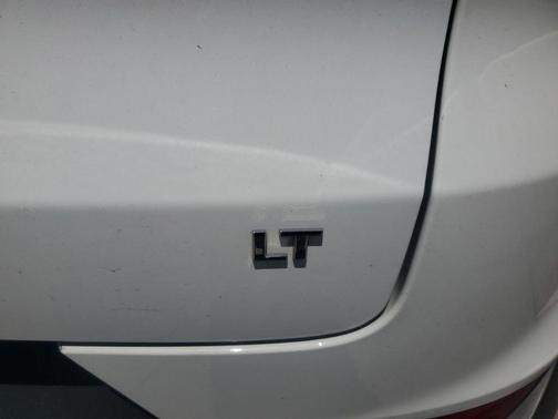 White 2025 Chevrolet Trailblazer LT