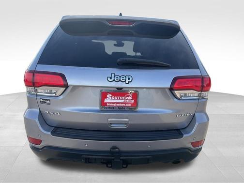 Silver 2021 Jeep Grand Cherokee Laredo E