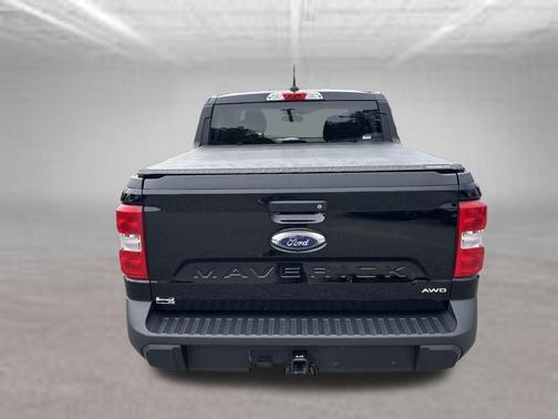 Black 2022 Ford Maverick XLT