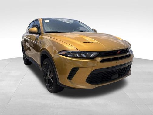 Gold 2023 Dodge Hornet GT Plus