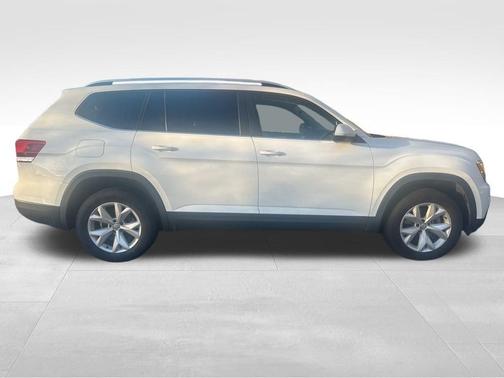 2019 Volkswagen Atlas 3.6L SE w/Technology