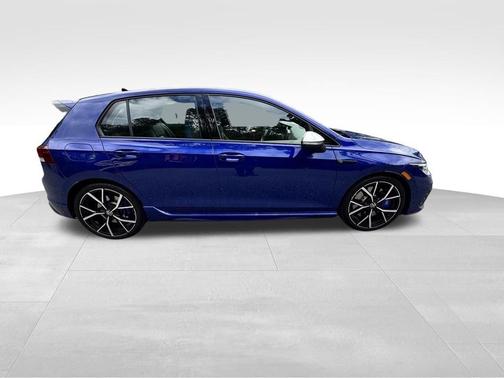 Lapiz Blue Metallic 2023 Volkswagen Golf R 2.0T