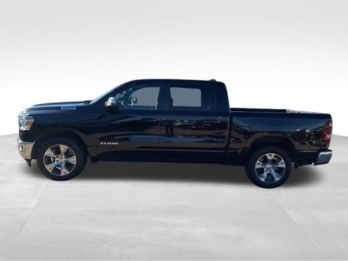 Black 2024 RAM 1500 Laramie