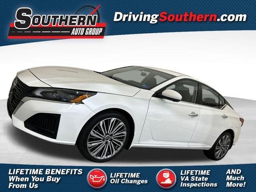 White 2024 Nissan Altima 2.5 SL