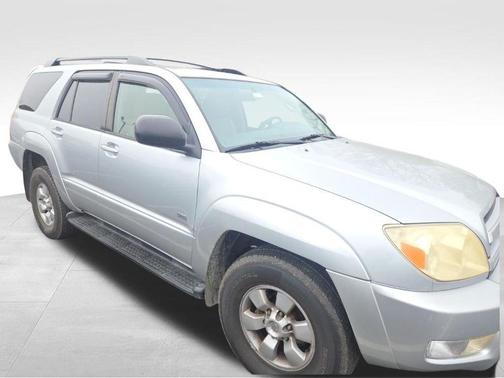 2003 Toyota 4Runner SR5