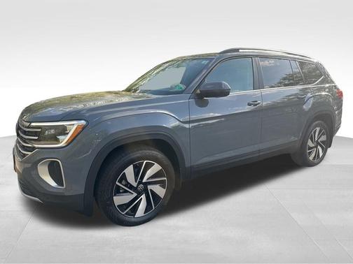 Pure Gray 2025 Volkswagen Atlas 2.0T SE
