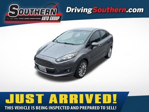 Gray 2014 Ford Fiesta SE