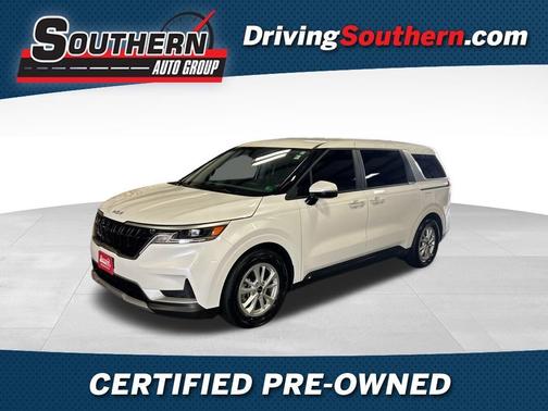 2024 Kia Carnival LX