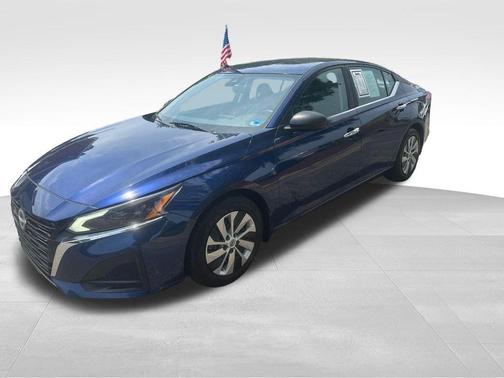 Deep Blue Pearl 2024 Nissan Altima 2.5 S