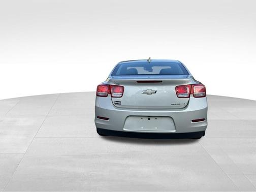 Gold 2015 Chevrolet Malibu 1LT