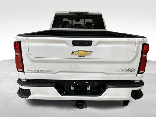 White 2025 Chevrolet Silverado 2500 High Country