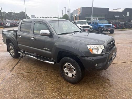 Gray 2013 Toyota Tacoma