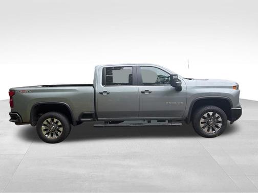Gray 2024 Chevrolet Silverado 2500 Custom