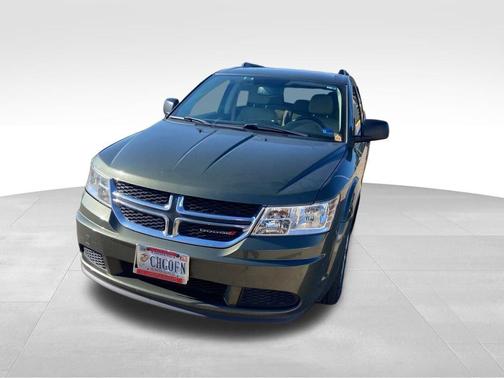 Green 2016 Dodge Journey SE