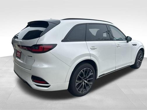 Rhodium White Premium 2025 Mazda CX-70 CX-70