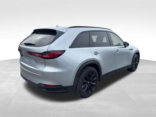 2025 Mazda CX-90 Premium