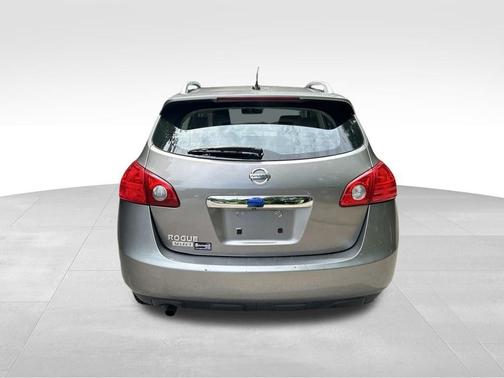 Platinum Graphite 2015 Nissan Rogue Select S