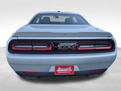 Silver 2022 Dodge Challenger SXT