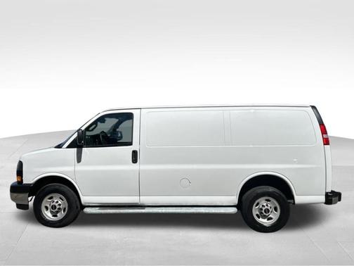 White 2024 GMC Savana 2500 Work Van