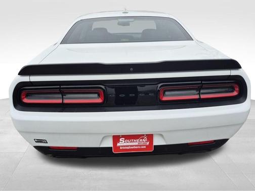 White 2023 Dodge Challenger R/T