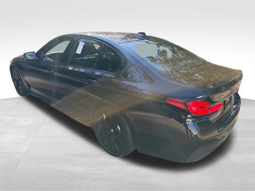 2023 BMW 530 i xDrive