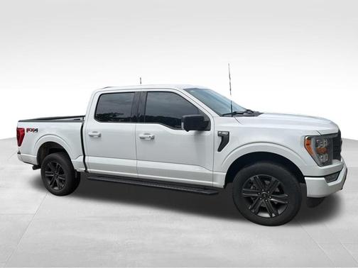 White 2023 Ford F-150 XLT