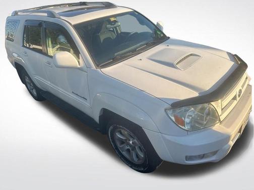 White 2004 Toyota 4Runner SR5 Sport